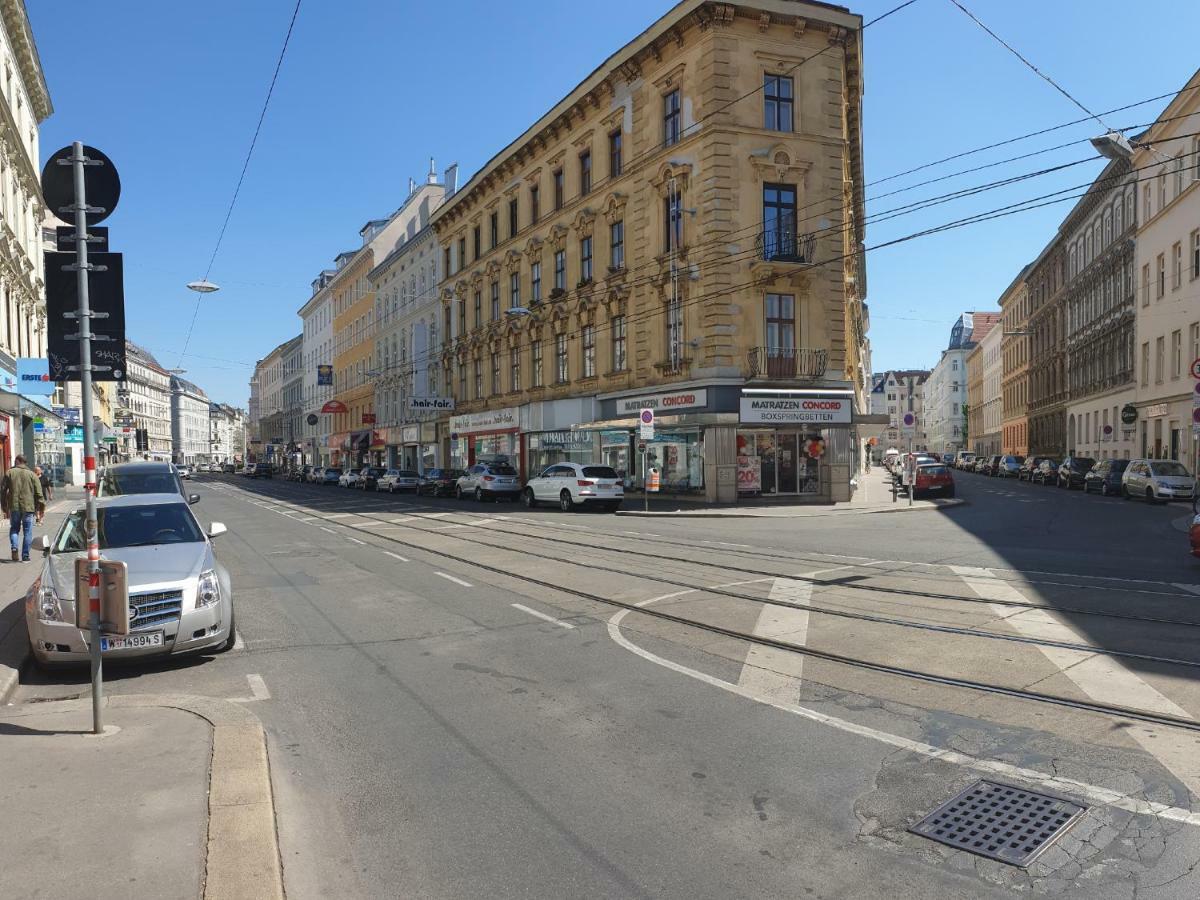 Sonniges Studio Heinzelmanngasse Apartman Bécs Kültér fotó
