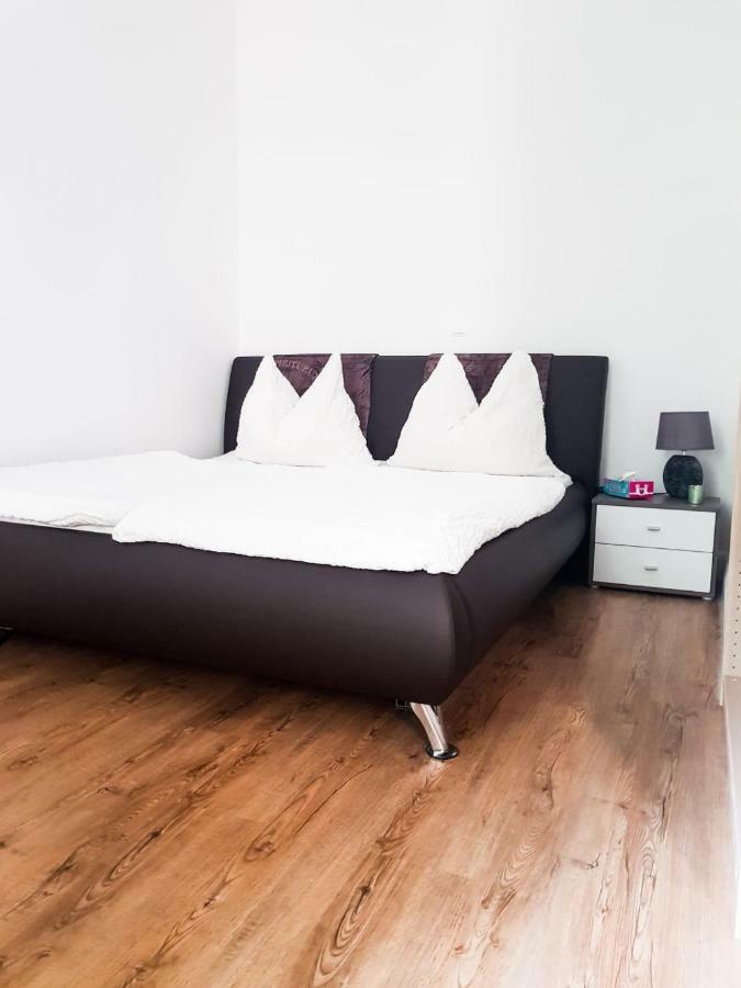 Sonniges Studio Heinzelmanngasse Apartman Bécs Kültér fotó