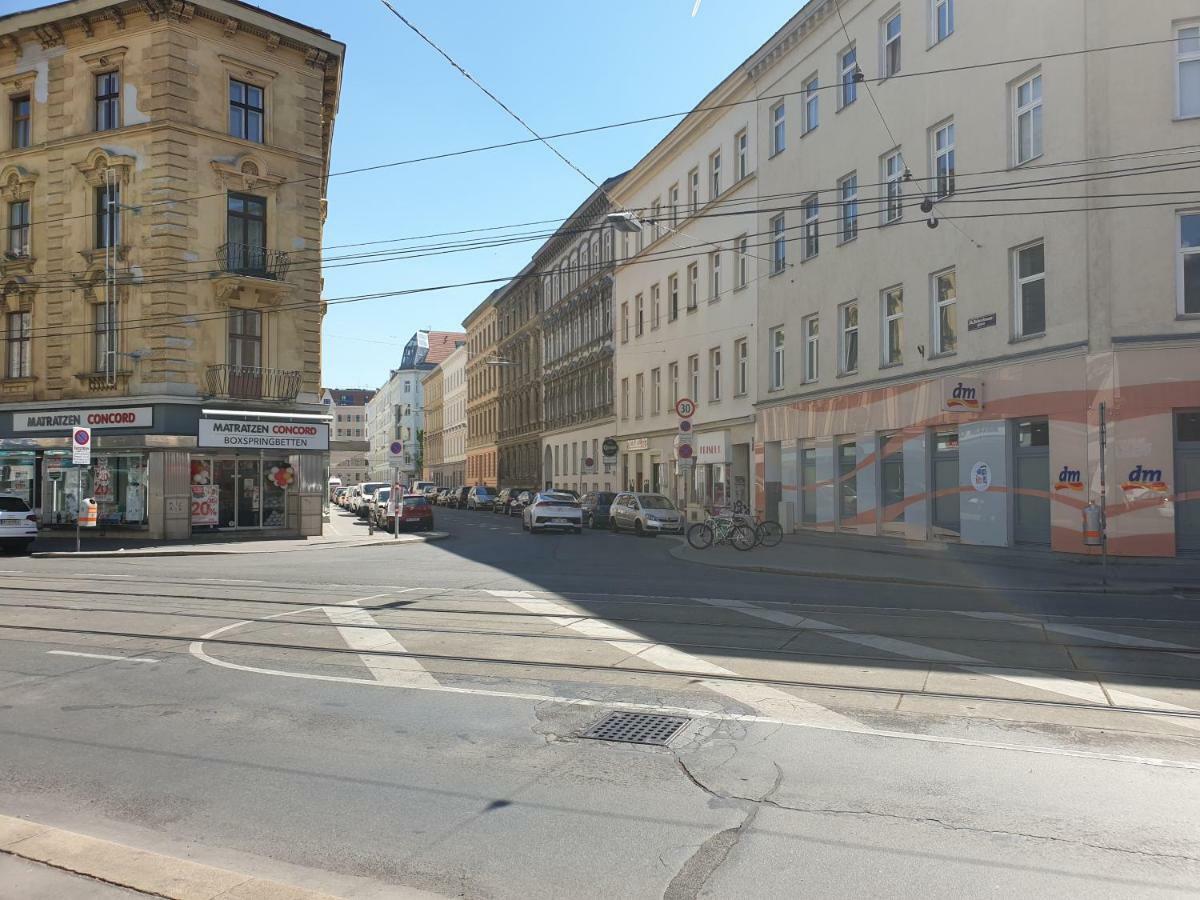 Sonniges Studio Heinzelmanngasse Apartman Bécs Kültér fotó
